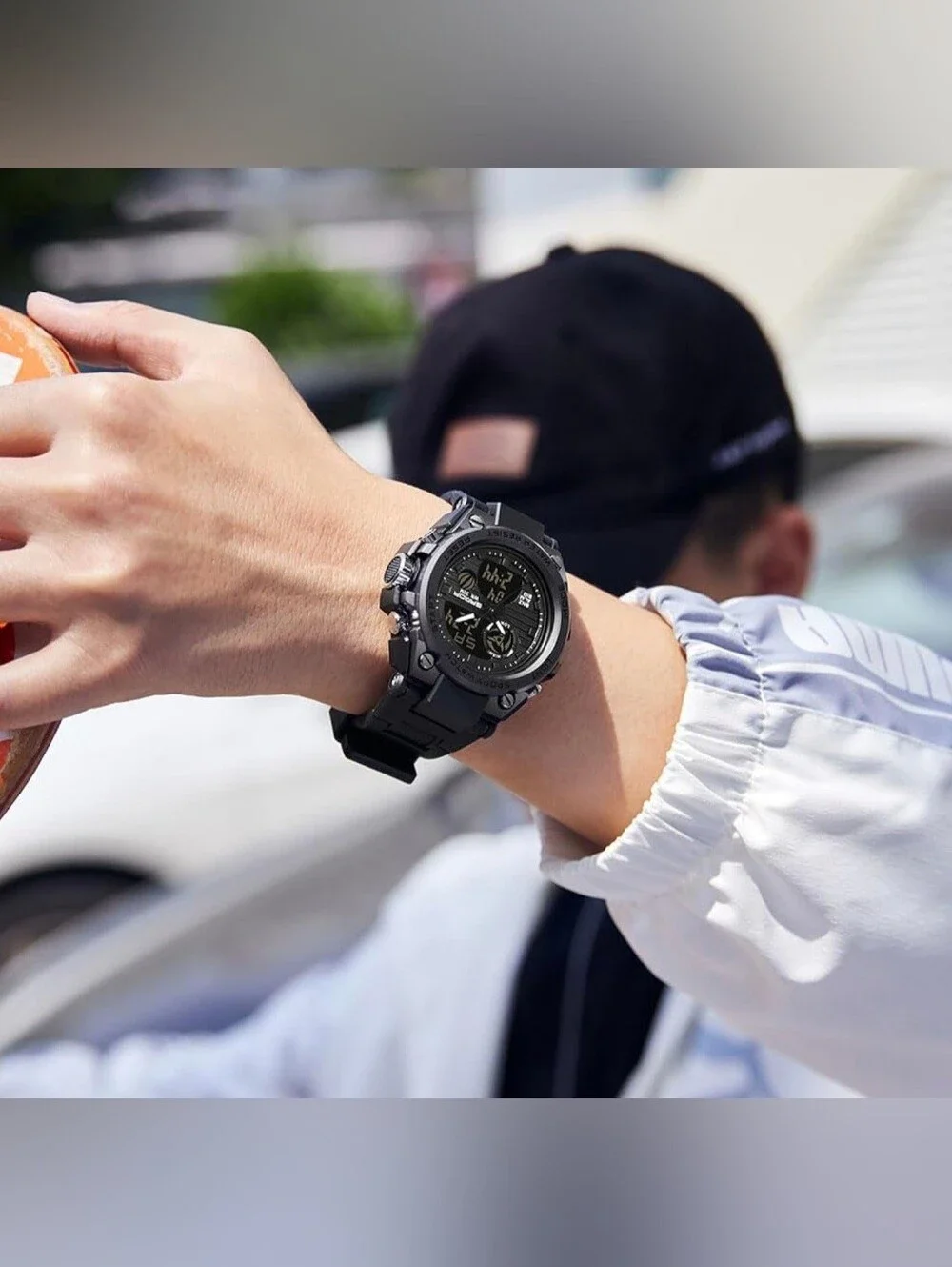 Men's Digital Sports Watch, LED Display,Shockproof, Military, Waterproof